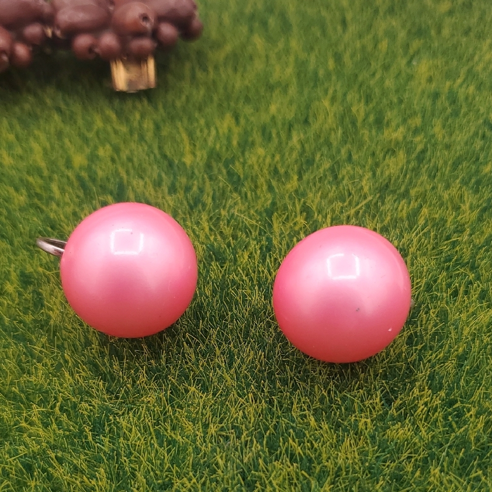 Pink Pearl Earrings Screwback Antique E2169